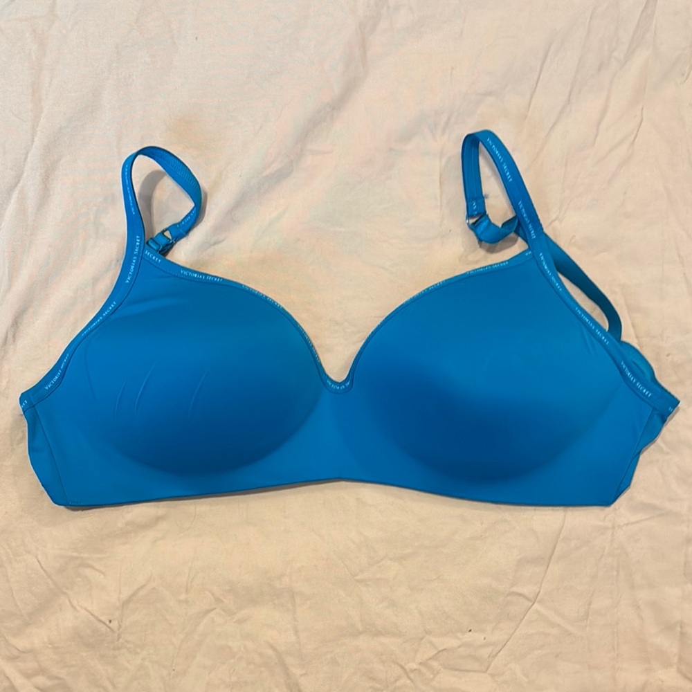 T-shirt Lightly Lined Wireless Bra 38DD - Picture 1 of 6